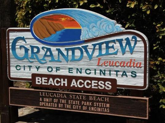 Grandview beach wooden sign